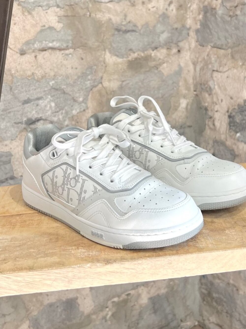 Dior B27 White Grey Oblique Leather Low Top Sneakers